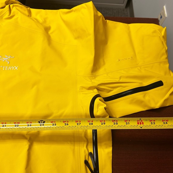 Arc'teryx Alpine Guide Jacket Mens 3XL Next Gen Viper Yellow II Gore Tex Pro NWT - Picture 8 of 9